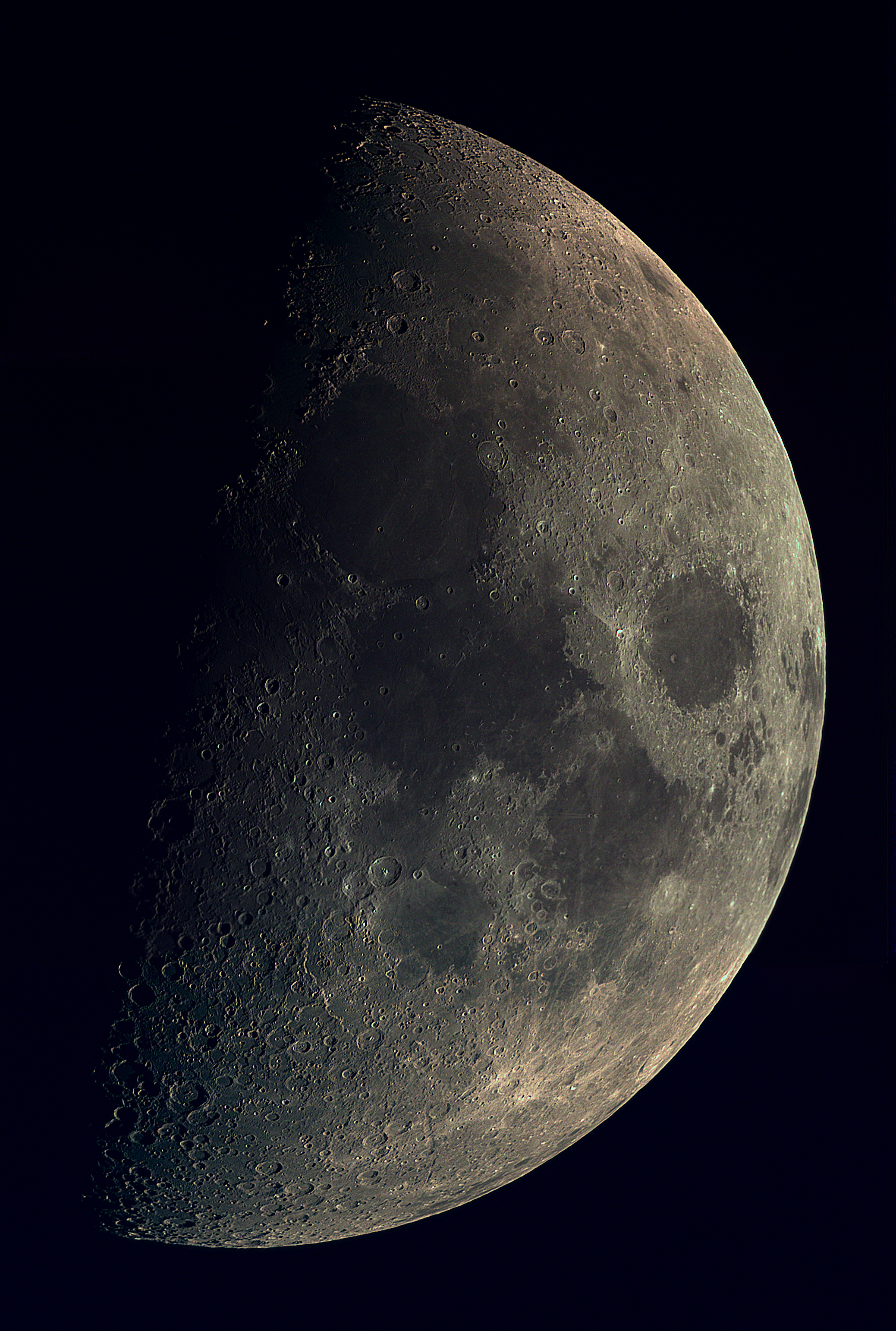 Luna 201023.jpg